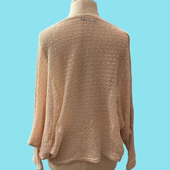 Mechant Gold Loosely Knit Bat Wing Sweater - Picture 3 of 6